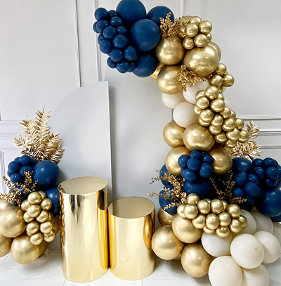 Girlanda iz balonov - Navy Blue barva, 106 balonov - Mojbalon